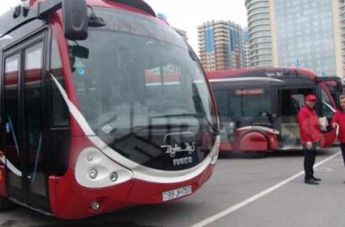 Bakıda sakinlərdən avtobus şikayəti