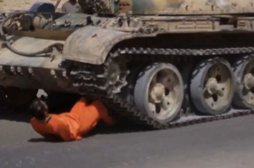 İŞİD-dən qan donduran edam üsulu