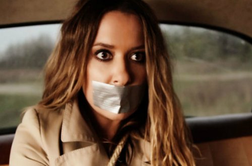 Bakıda maskalılar evdən xəzinə apardılar