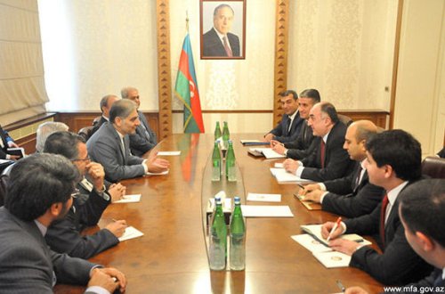 Elmar Məmmədyarov Şərqi Azərbaycan vilayətinin valisini qəbul etdi