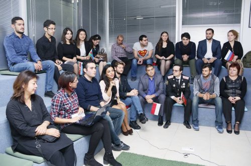 AGAT“Peace One Day” Təşkilatının rəhbəri Jeremy Gilley ilə gənclərin görüşünü keçirdi