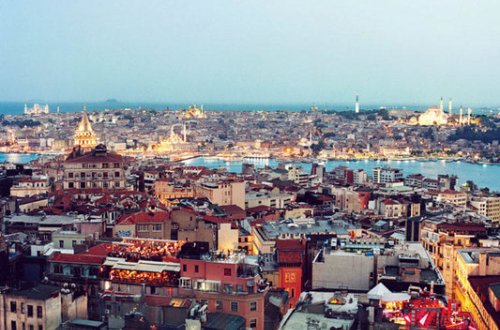 Azərbaycanlılar Türkiyədən 63 mənzil alıb