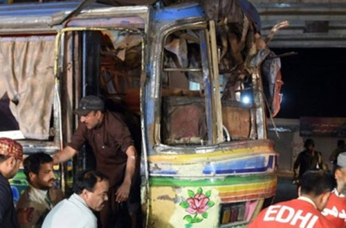 Pakistanda qanlı hücum