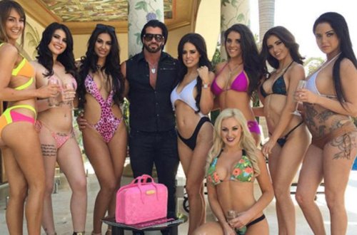 İnstagram-da ona nifrət edirlər