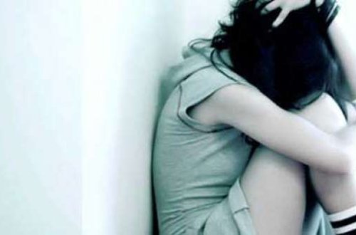 Şəkidə adam öldürən şəxs qızı şantaj etdi