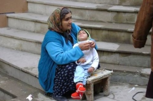 Bakı dilənçilərdən təmizlənir