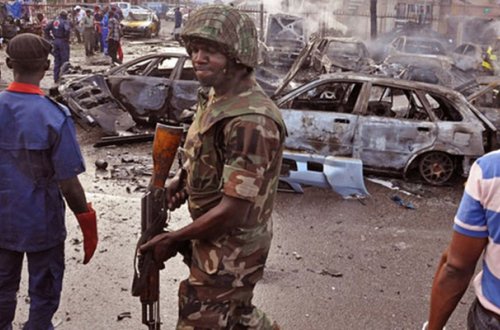 Məsciddə iki partlayış