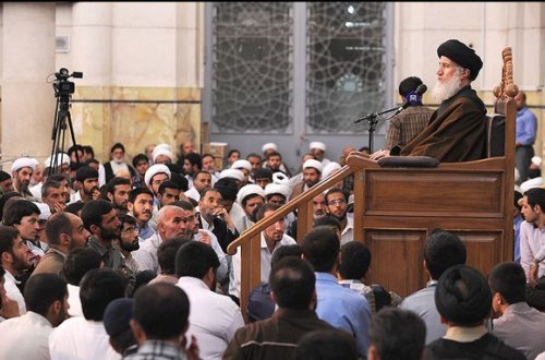 Fransada məscidi təhqir etdilər