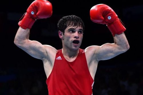 Boksçumuz dünya çempionu oldu