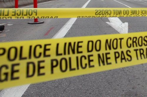 Kanadada kişi çəkiclə on nəfəri döydü