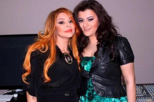 İlqarə anasının müdafiəsinə qalxdı