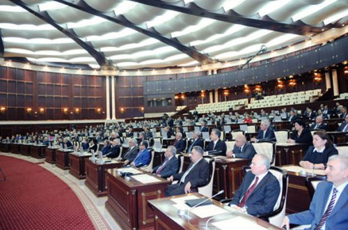 Milli Məclisin büdcəsi 1 milyon 61 min manat azaldı