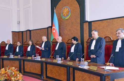 Konstitusiya Məhkəməsi Referendum Aktına iyulun 25-də baxacaq