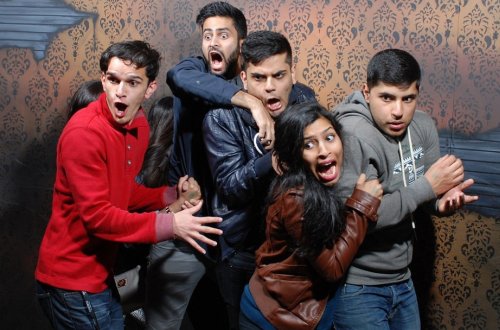 İnsan qorxduqda hansı vəziyyətə düşür