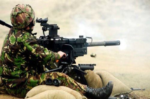 Cəbhədə şiddətli atışma