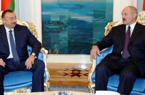 İlham Əliyev Lukaşenkonu təbrik etdi