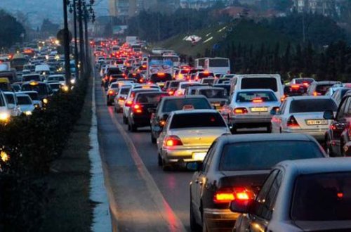 Bakıya buraxılmayan rayonlular