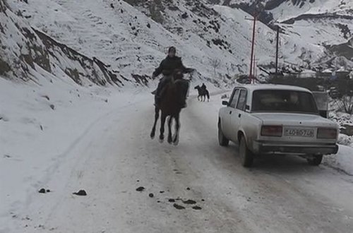 Azərbaycana güclü qar yağdı