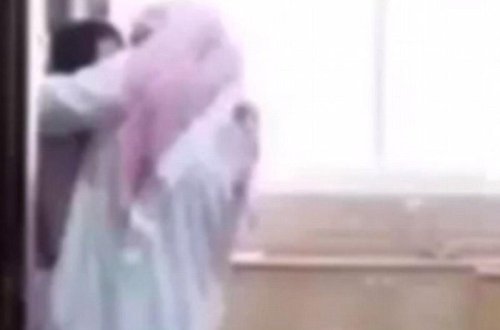 Kişi evdəki xidmətçiyə təcavüz etdi