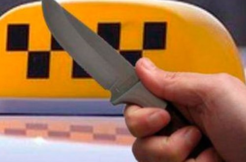 Bakı sakini taksidə bıçaqlandı -