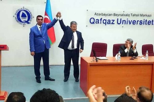 Qafqaz Universitetinin rektoru ilə belə vidalaşdılar