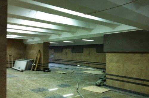 Bakıda metro stansiyanın yeni çıxışından - son