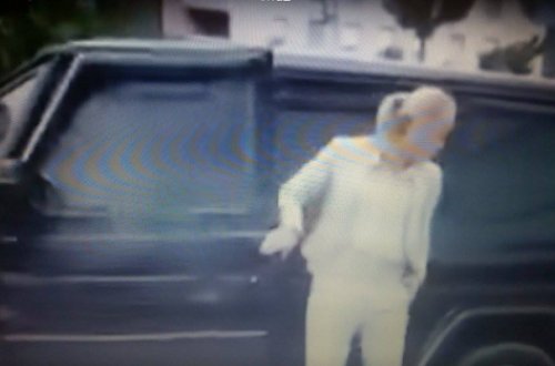 «Galendewagen» sürən qadın sürücüdən inanılmaz hərəkət