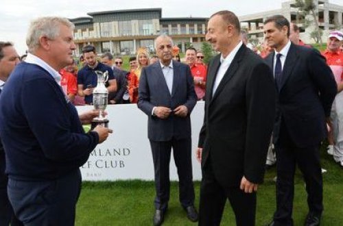 İlham Əliyev bir sıra açılışlar etdi