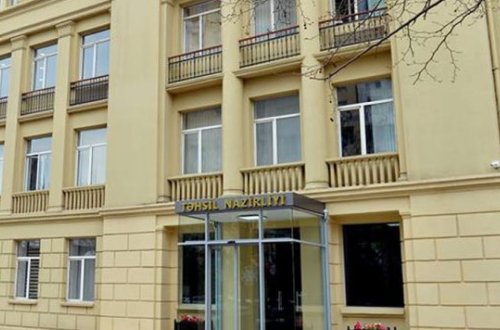 Nazirlik valideynlərin narazılıqlarına cavab verdi