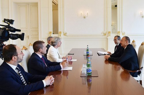 İlham Əliyev Təhsil naziri ilə görüşdü