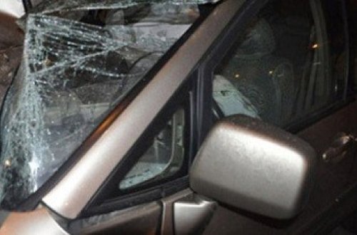 İki piyada yol qəzasında öldü