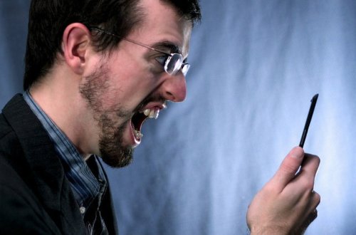 Telefonla bağlı şikayətlərinizi SMS-lə həll edin