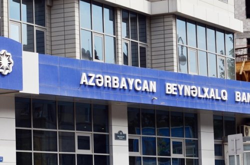 Beynəlxalq Bank milyardları oliqarxlara müqaviləsiz veribmiş