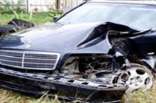 İmişlidə qatarla avtomobilin toqquşması nəticəsində 2 nəfər xəsarət alıb