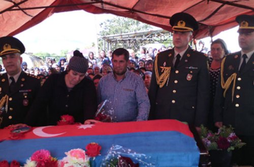 640 balla universitet qazanmışdı...