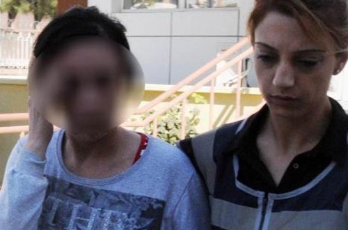 Ana qızını kişilərə satdı