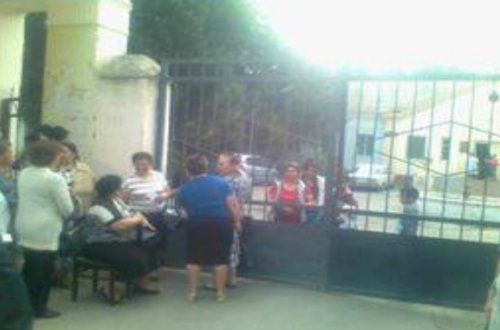 Mingəçevirdə məcburi köçkünlər aksiya keçirir