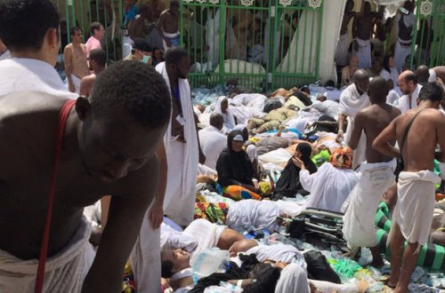 Məkkədəki faciə ilə bağlı üç nəfər vəzifəsindən azad edilib