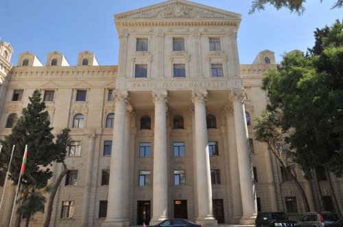 Rəsmi Bakı Serj Sarkisyanın torpaq iddiasına cavab verdi