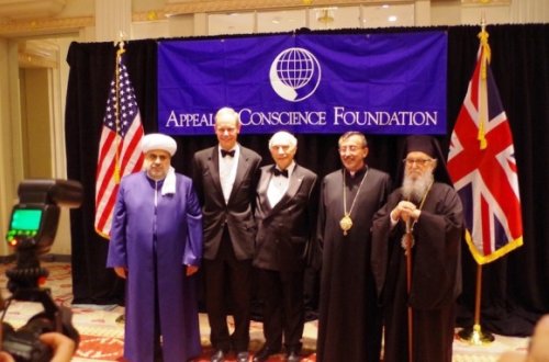 Şeyx ABŞ-da erməni keşişlə görüşdü