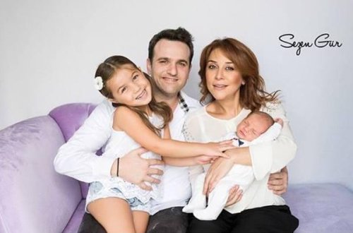 İradə İbrahimova ailəsi ilə