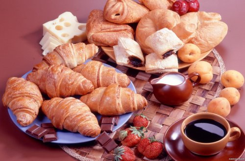 İnsan üçün həyati vacib 10 şirniyyat