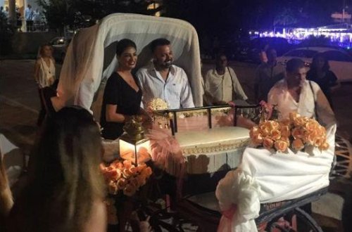 Mİlyarder qızının xına gecəsindən