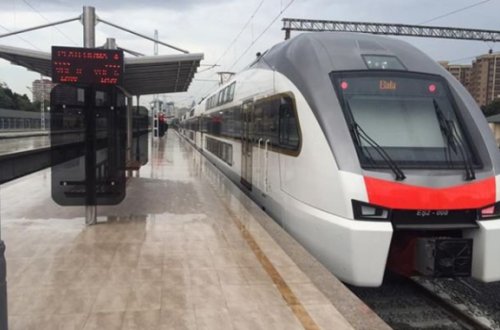 Sumqayıt yerinə azıb Siyəzənə gedən qatardan