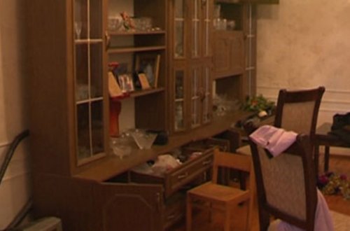 Uşağı məktəbdən götürməyə getdi