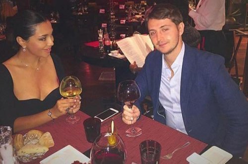 Validə Abbasova sevgilisi ilə şam yeməyində