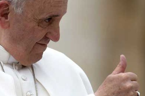 Papa bu ölkəyə ilk səfərini etdi