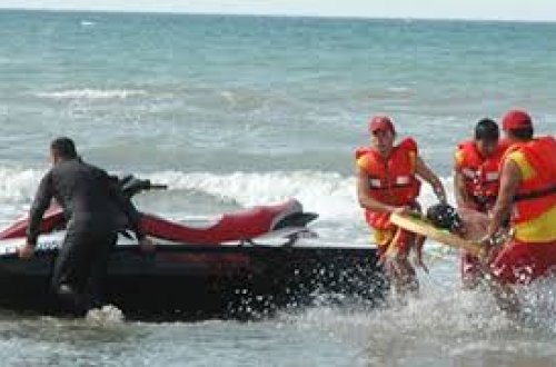 FHN dənizdə batan 2 nəfəri xilas etdi