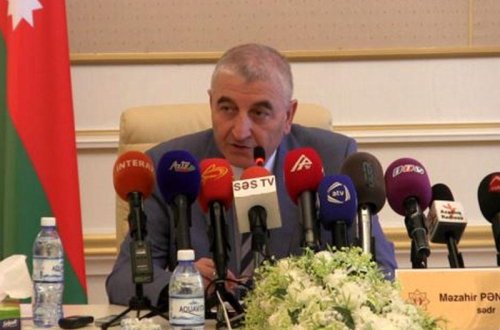 1017 nəfər deputat olmaq istəyir