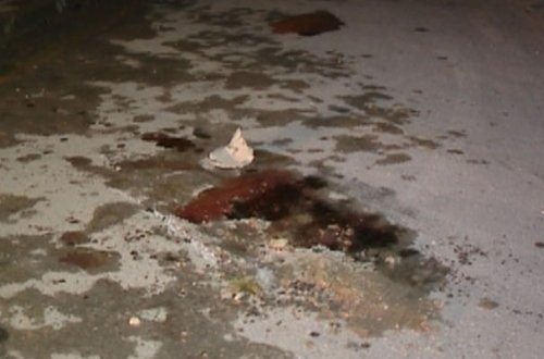 21 yaşlı oğlan qana boyandı